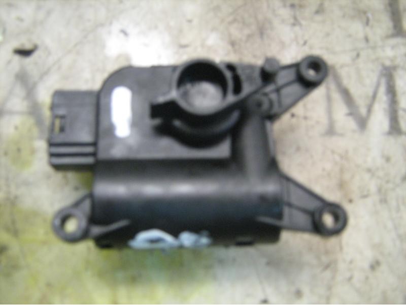 Recambio de motor apertura trampillas climatizador para volkswagen touareg (7la) v6 referencia OEM IAM 7L0907511AB 0132801320 01