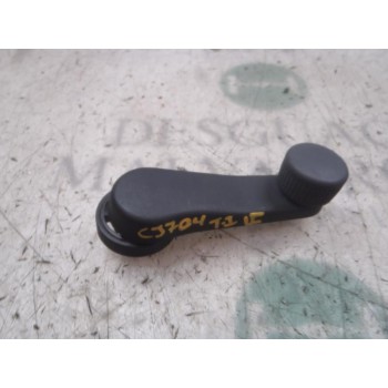 MANETA ELEVALUNAS TRASERA IZQUIERDA 1H0837581D9B9 