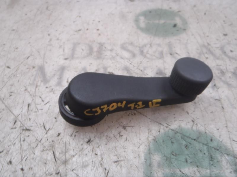 Recambio de maneta elevalunas trasera izquierda para skoda fabia (5j2 ) spirit referencia OEM IAM 1H0837581D9B9  