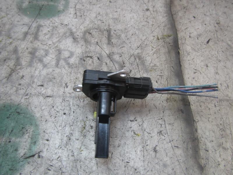 Recambio de caudalimetro para toyota yaris 1.3 16v cat referencia OEM IAM 2220437010 2220437010 1974005080
