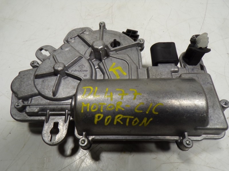 Recambio de motor c/c porton para seat leon sportstourer (kl8) xcellence referencia OEM IAM 3V5827887C 3V5827887C 