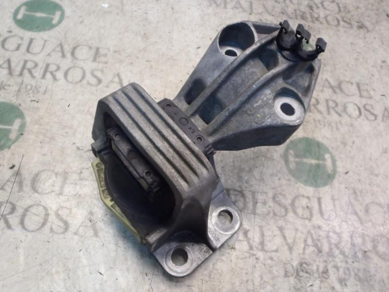 Recambio de soporte motor derecho para renault megane iii sport tourer dynamique referencia OEM IAM 112100020R  