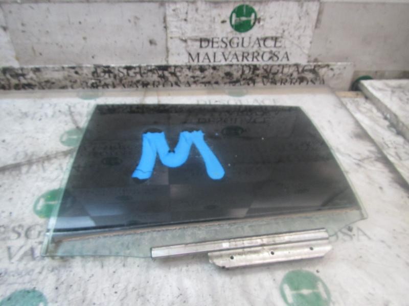 Recambio de cristal puerta trasero izquierdo para toyota yaris 1.3 16v cat referencia OEM IAM 681400D071  