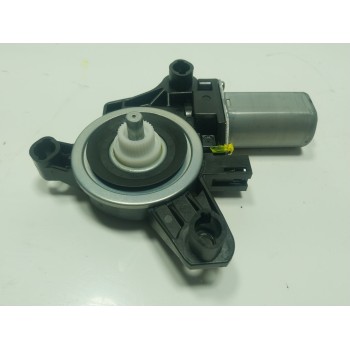 MOTOR ELEVALUNAS TRASERO IZQUIERDO A0009060808 A0009060808 