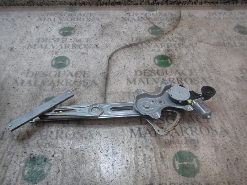 Recambio de elevalunas delantero derecho para toyota yaris 1.3 16v cat referencia OEM IAM 698100D131 857100D100 973582100