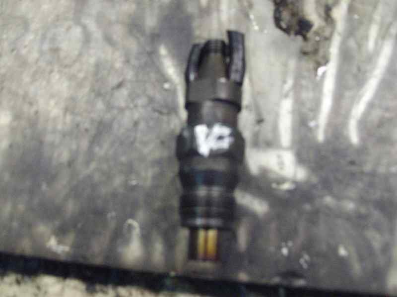 Recambio de inyector para renault rapid/express (f40) 1.9 diesel referencia OEM IAM   