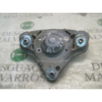 SOPORTE BRAZO SUSPENSION DELANTERO IZQUIERDO 