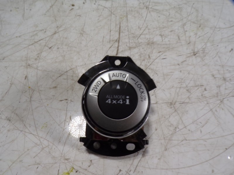 Recambio de mando multifuncion para nissan x-trail (t32) acenta 4x4 referencia OEM IAM 255354CE0A 969074CE2A 