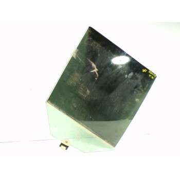CRISTAL PUERTA TRASERO DERECHO CVB500200 