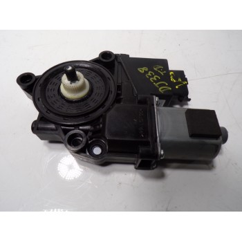 MOTOR ELEVALUNAS TRASERO DERECHO 83460S1010 617020103 617020103