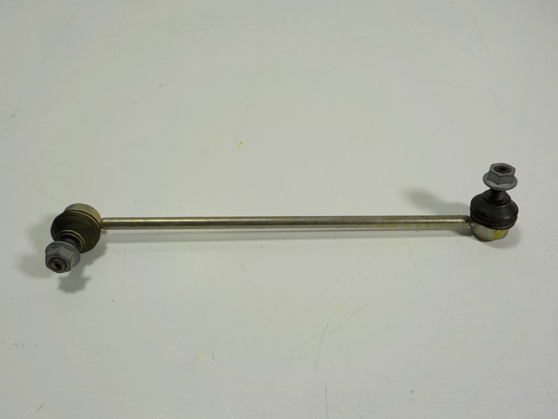 Recambio de tirante delantero derecho para seat leon sportstourer (kl8) xcellence referencia OEM IAM 5Q0411315A 5Q0411315A 