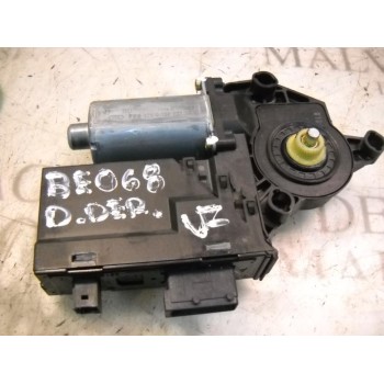 MOTOR ELEVALUNAS DELANTERO DERECHO 