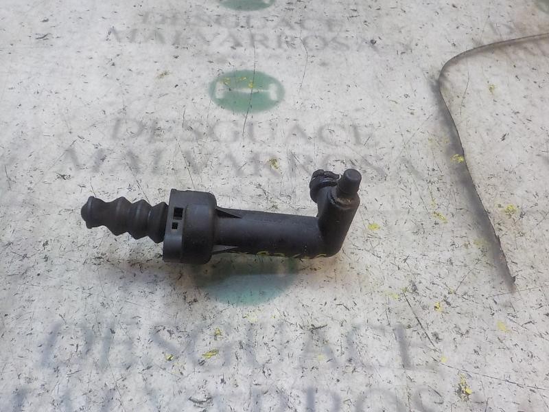 Recambio de bombin embrague para skoda fabia (5j2 ) 1.2 12v referencia OEM IAM 5Q0721261  