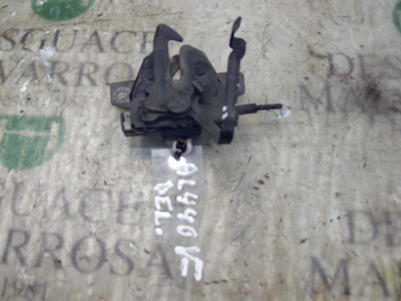 Recambio de cerradura capot para hyundai matrix (fc) 1.6 gls referencia OEM IAM 8113017000  