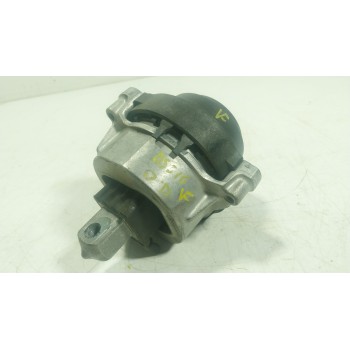SOPORTE MOTOR DERECHO 22116860500 686050005 