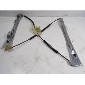 ELEVALUNAS DELANTERO IZQUIERDO 9221CV 