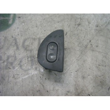 MANDO ELEVALUNAS DELANTERO IZQUIERDO 