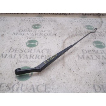 BRAZO LIMPIA DELANTERO DERECHO 