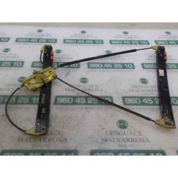 ELEVALUNAS DELANTERO DERECHO 4F0837462D 