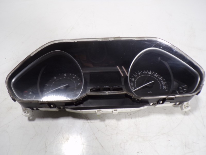 Recambio de cuadro instrumentos para peugeot 208 1.6 blue-hdi fap referencia OEM IAM 9813848980 981384898001 