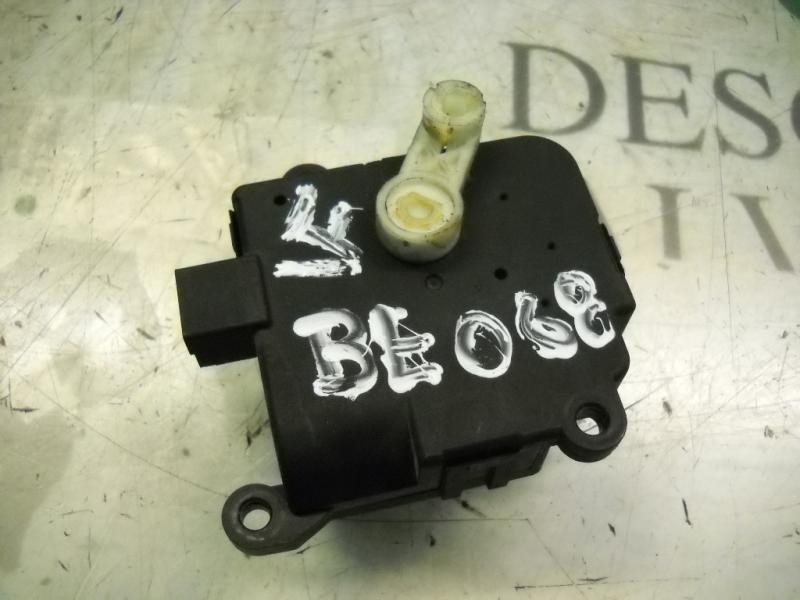 Recambio de motor apertura trampillas climatizador para peugeot 307 (s1) xr referencia OEM IAM   