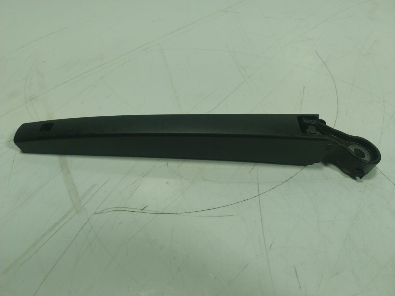 Recambio de brazo limpia trasero para volkswagen t-cross 1.0 tsi referencia OEM IAM 2GM95570703C  