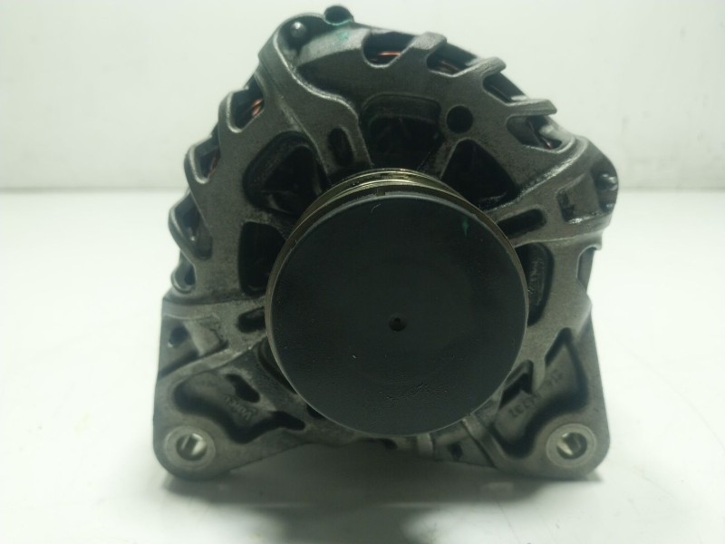 Recambio de alternador para renault clio iv (bh_) 1.5 dci 90 referencia OEM IAM 231008918R 231008918R 