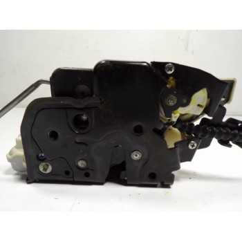 CERRADURA PUERTA TRASERA DERECHA 4F0839016D 4F0839016 