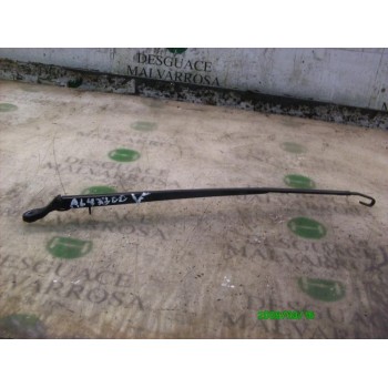 BRAZO LIMPIA DELANTERO DERECHO 