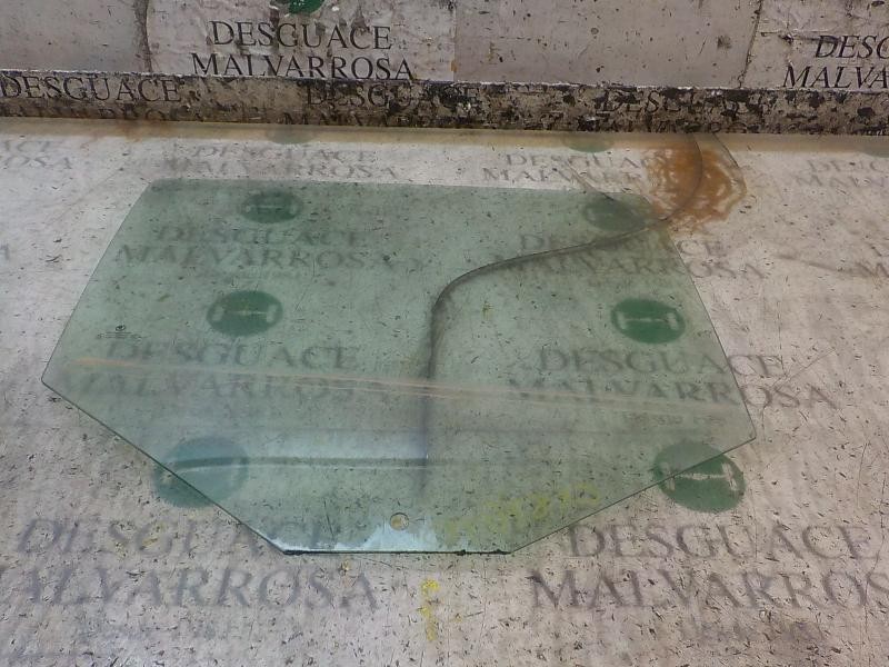 Recambio de cristal puerta trasero derecho para skoda fabia (5j2 ) 1.2 12v referencia OEM IAM 5J6845206K  
