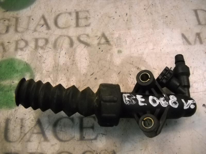 Recambio de bombin embrague para peugeot 307 (s1) xr referencia OEM IAM   