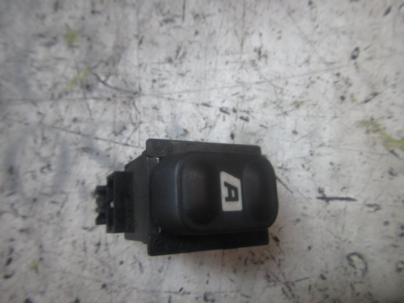 Recambio de mando elevalunas delantero derecho para peugeot 607 (s1) 2.2 hdi fap cat referencia OEM IAM   