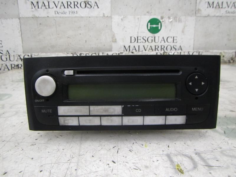Recambio de sistema audio / radio cd para fiat linea (110) activa (110.0/111.0) referencia OEM IAM 735518806 7646373316 
