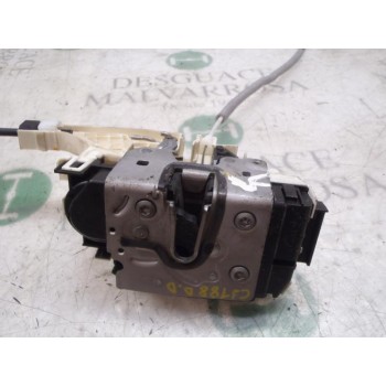 CERRADURA PUERTA DELANTERA DERECHA A9067201735 