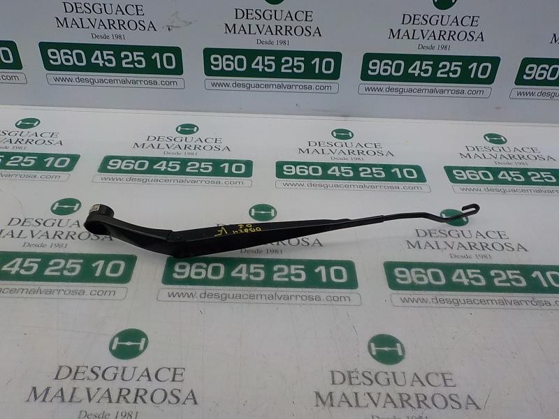 Recambio de brazo limpia delantero izquierdo para kia rio concept referencia OEM IAM 983111W000  