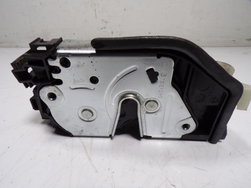 Recambio de cerradura puerta delantera izquierda para bmw serie 3 touring (f31) 320d referencia OEM IAM 51217229461 7229461 