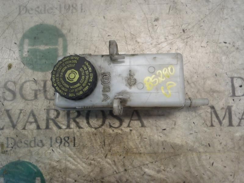 Recambio de deposito servo para peugeot 308 premium referencia OEM IAM   