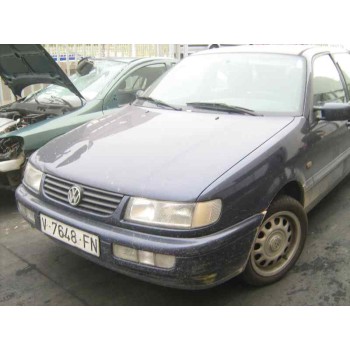 VOLKSWAGEN PASSAT BERLINA (312)