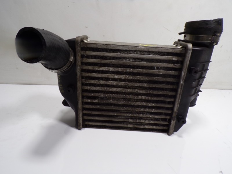 Recambio de intercooler para audi a6 berlina (4f2) 3.0 tdi quattro referencia OEM IAM 4F0145805AF 038905051C 0281002401