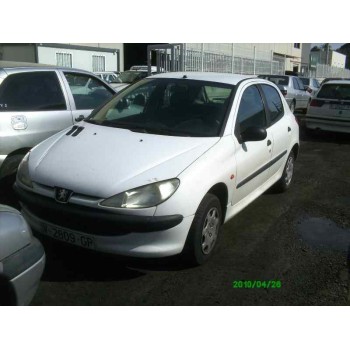 PEUGEOT 206 BERLINA