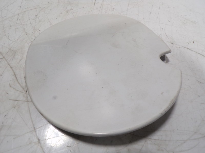 Recambio de tapa combustible para peugeot 208 1.6 blue-hdi fap referencia OEM IAM 9673905980 9673905980 96547501