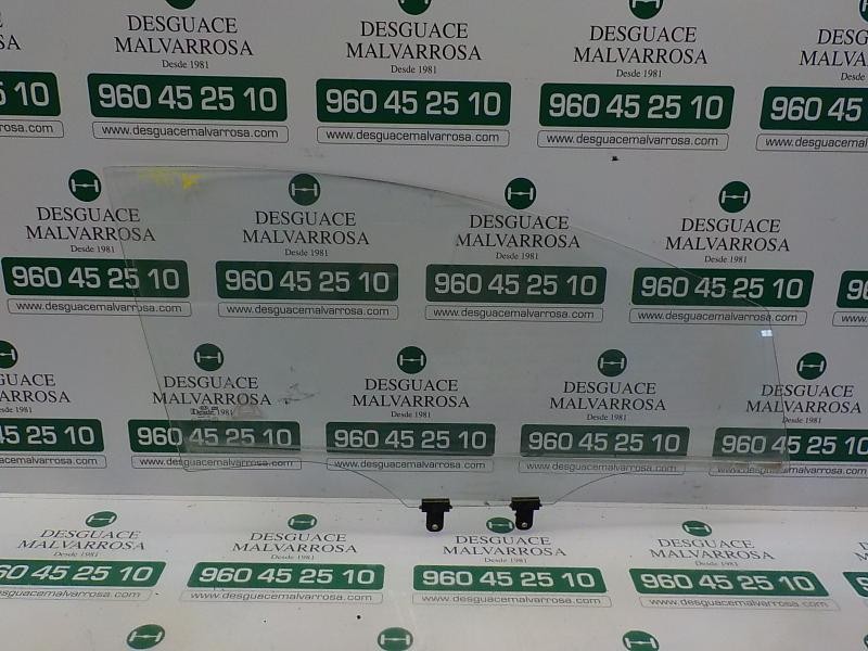 Recambio de cristal puerta delantero derecho para kia rio concept referencia OEM IAM 824211W000  