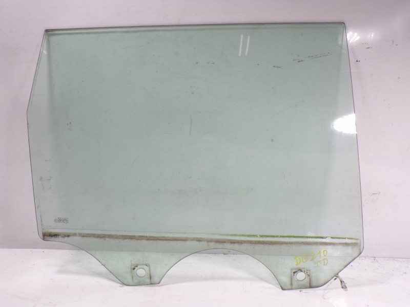 Recambio de cristal puerta trasero derecho para volkswagen touareg (7l6) 2.5 tdi dpf referencia OEM IAM 7L0845206D  