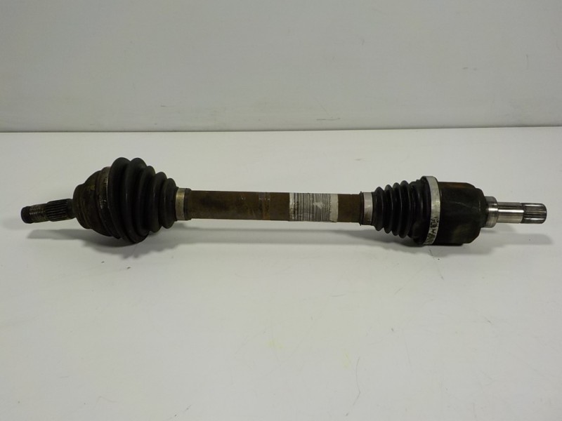 Recambio de transmision izquierda para peugeot 208 1.6 blue-hdi fap referencia OEM IAM 3272LG 9656135280 