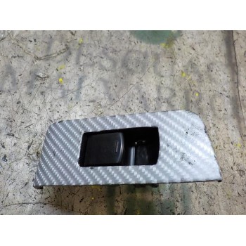 MANDO ELEVALUNAS TRASERO DERECHO 25411JG05A 