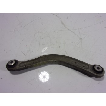 BRAZO SUSPENSION SUPERIOR TRASERO DERECHO A2043502206 