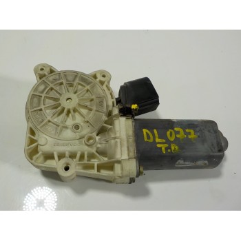 MOTOR ELEVALUNAS TRASERO DERECHO 67626922320 6922320 