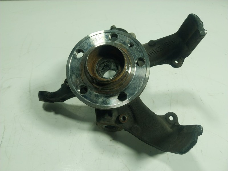 Recambio de mangueta delantera derecha para volkswagen t-cross 1.0 tsi referencia OEM IAM 2Q0407256AD  