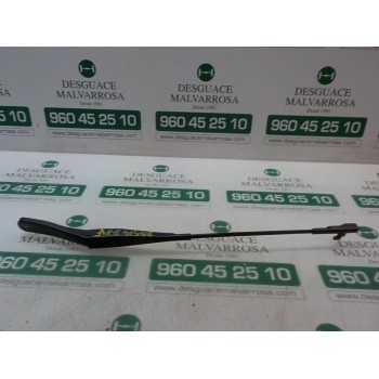 BRAZO LIMPIA DELANTERO DERECHO 