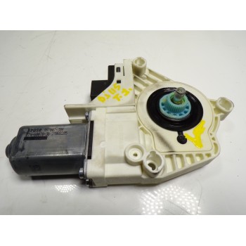 MOTOR ELEVALUNAS TRASERO IZQUIERDO 4F0959801F 4F0959801F 